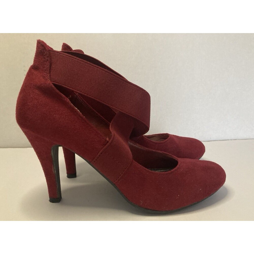 Styluxe Women’s Red Heels Size 6.5 Strappy Dress Shoes Stylish Party Evening